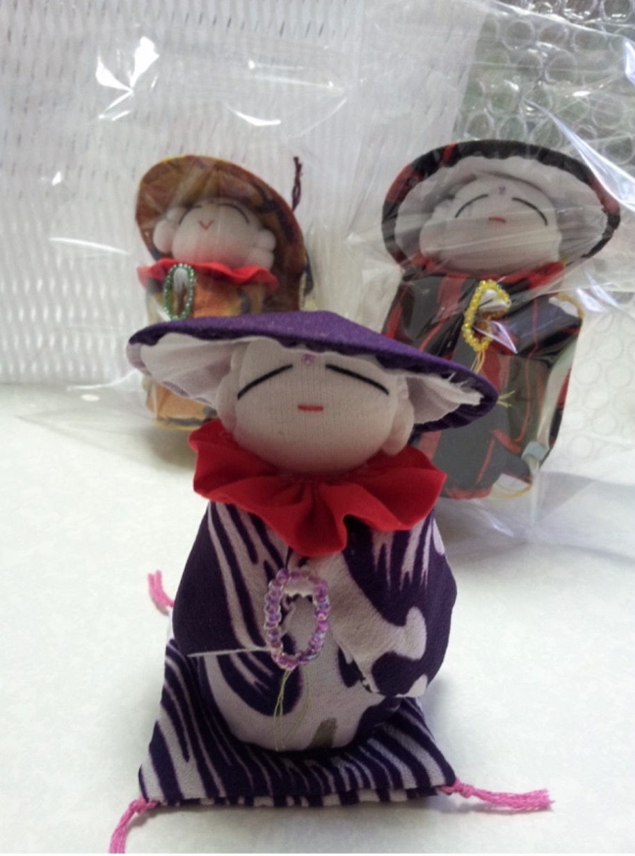 Dolls produced and sold in temporary housing by a marriage migrant woman in Ishinomaki, Miyagi prefecture.
